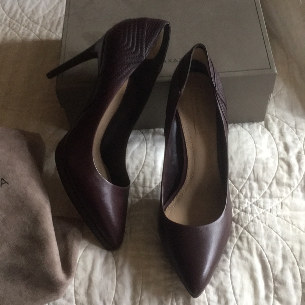 Heels - Picture 2 of 2